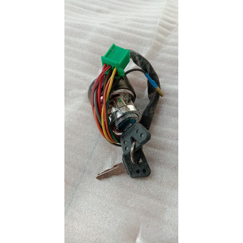 kunci kontak main switch kontak Suzuki A100 A7 non original nos