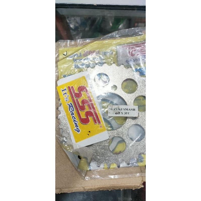 Gear Belakang SSS 415 428 Suzuki Smash old smash new satria FU Lama- Satria 2T  Shogun 110 125 cc uk