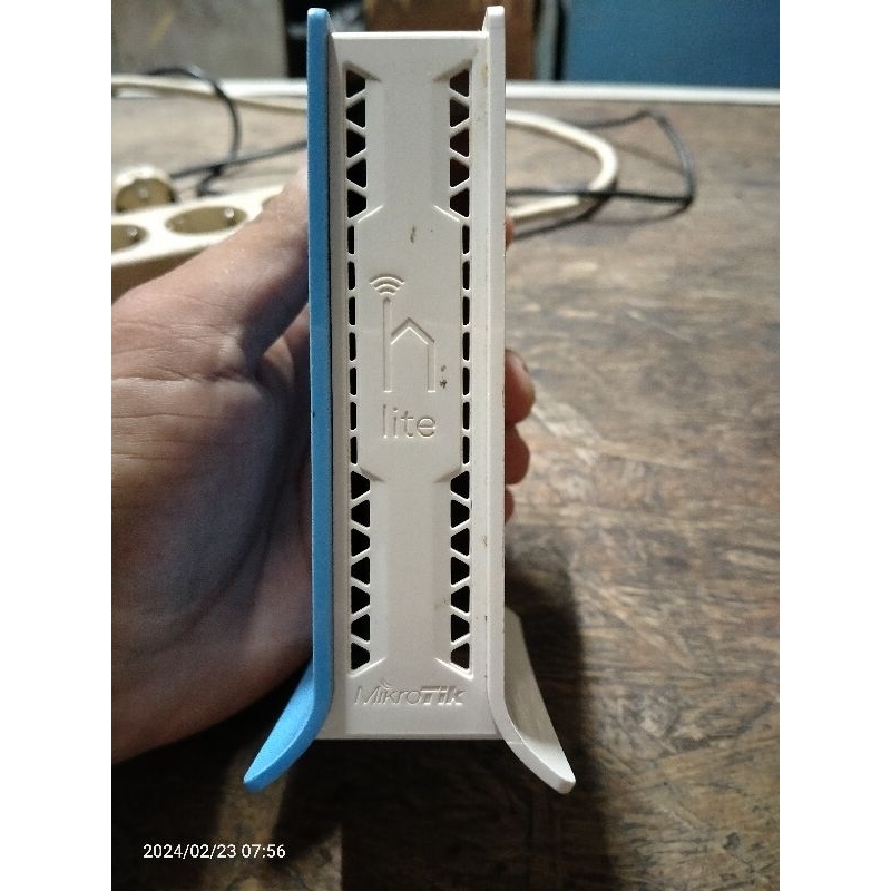 Mikrotik hAP lite RB941-2ND bekas