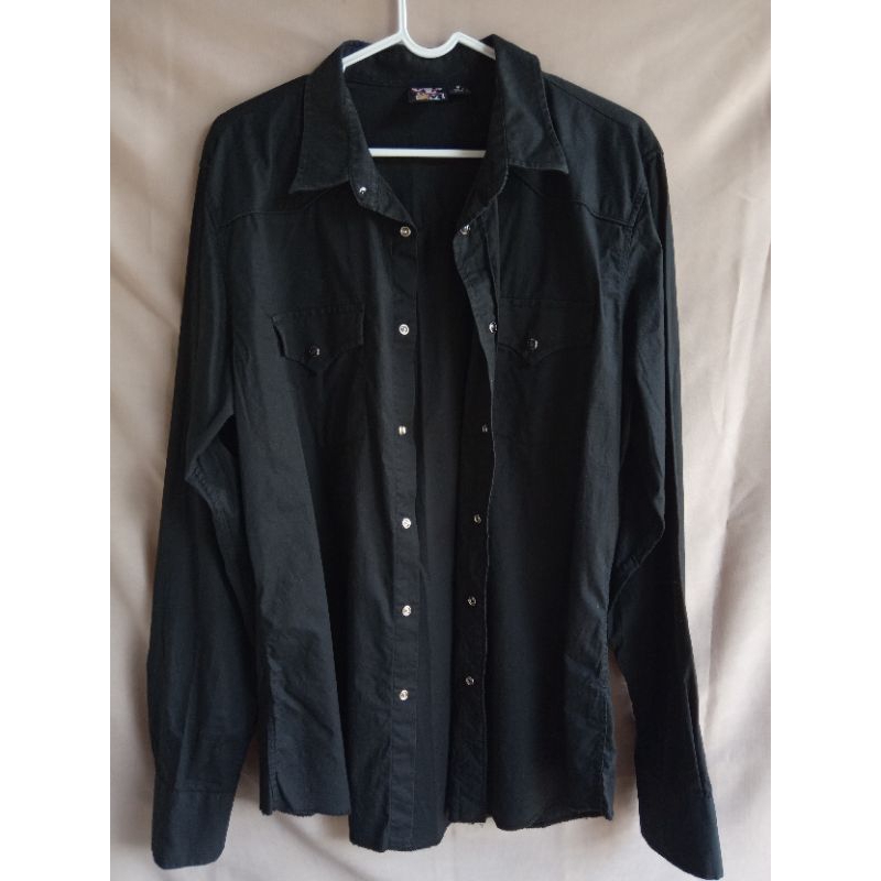 PRELOVED KEMEJA HITAM VOLCOM