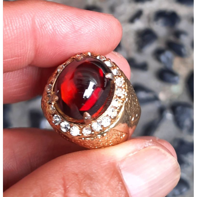 Natural Red Garnet Black Mamba Top Quality