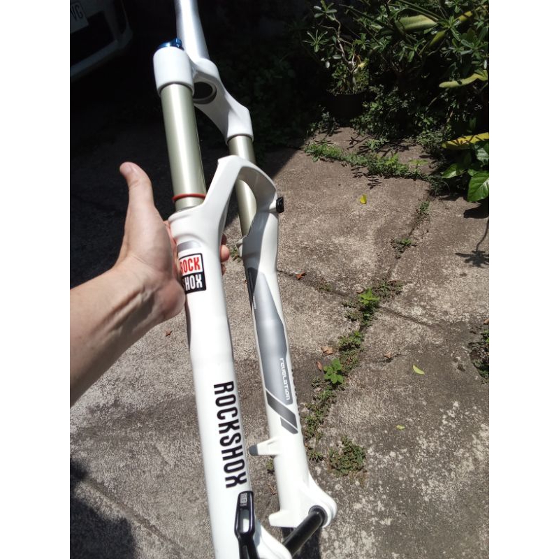 fork Rockshox Revelation 27.5 travel 130 solo air baru