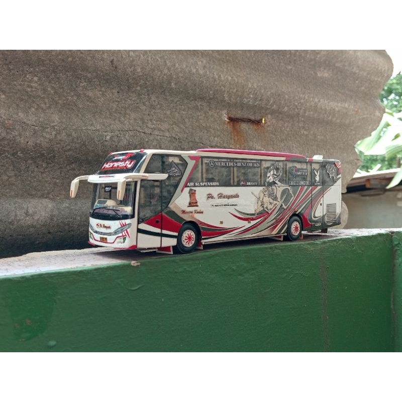 miniatur bus po haryanto skala 50