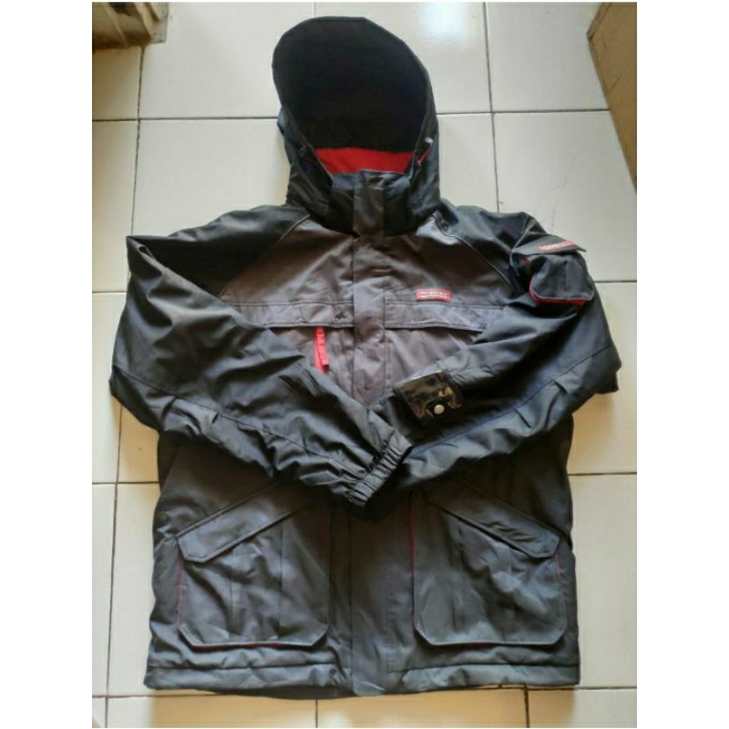 Jaket outdoor Phenix