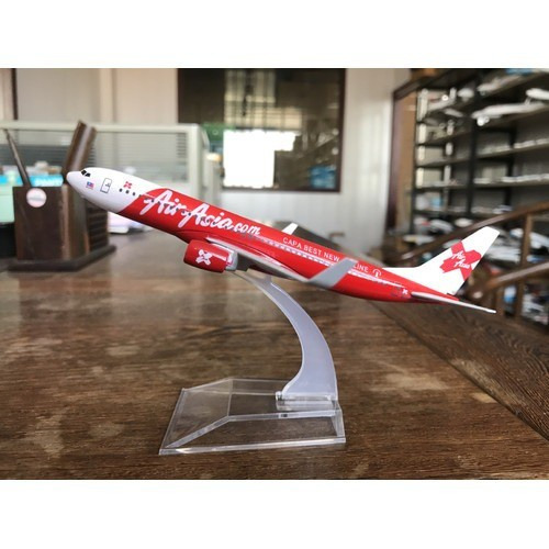 Diecast Pesawat Air Asia A340
