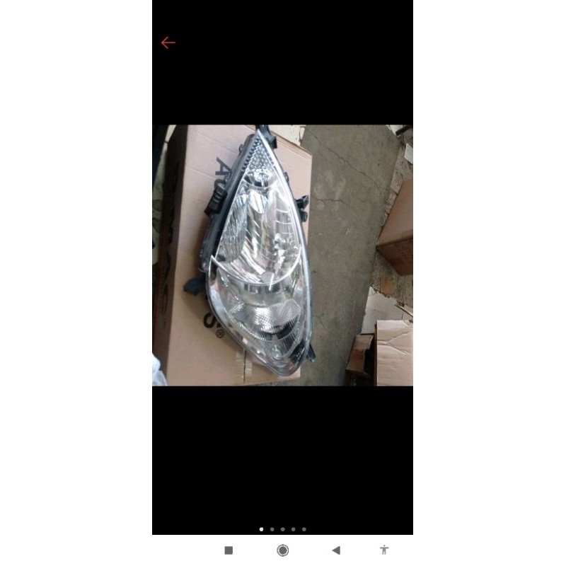 GOJEK ONLYHEAD LAMP INNOVA VVTI NEW 2004 2005 2006 2007 2008 2009 2010 2011 HEAD LAMP INNOVA VVTI