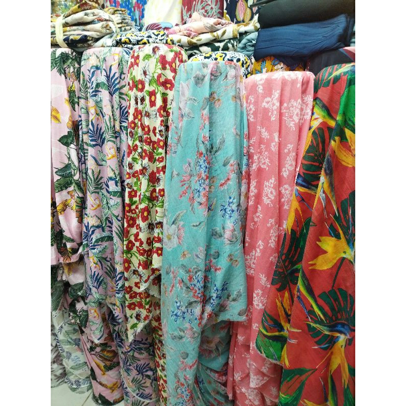 Kain/Bahan katun silky motif kwalitas premiun//Kain katun silky motif//Bahan katun silky meteran