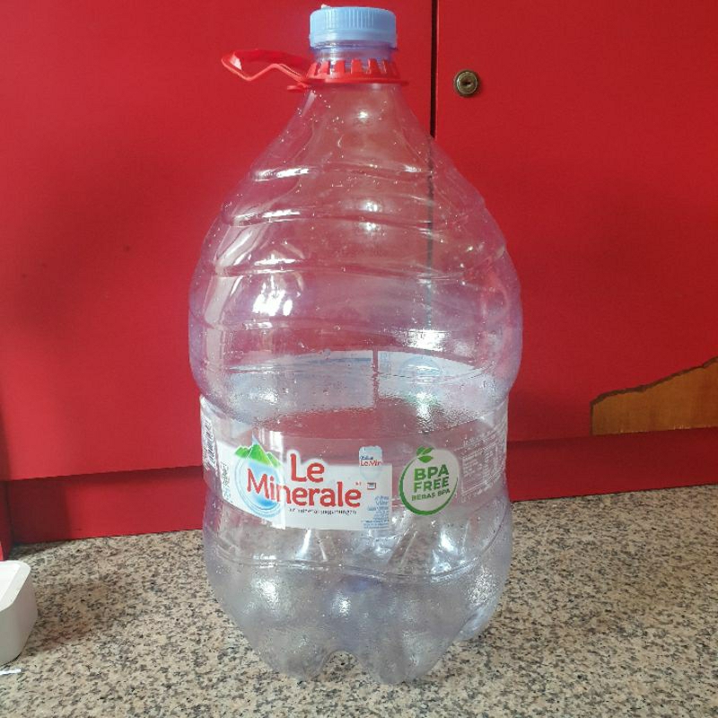 

Galon kosong Le Mineral 15L