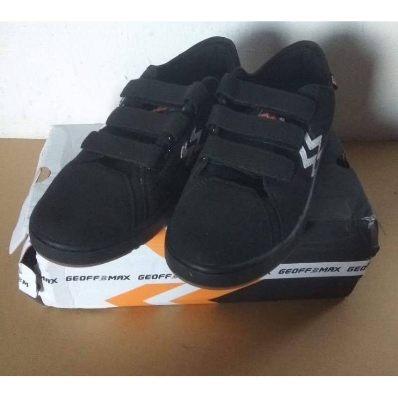 Sepatu Geoff Max - Fury All Black Sz 43 Second New