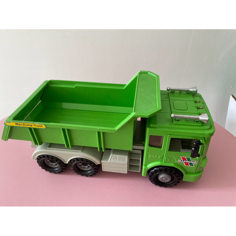 Mainan Truck ( Preloved )