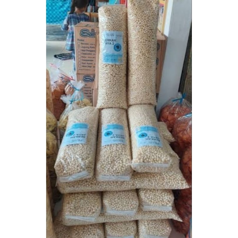 

Pilus Bakso Original Butiran Kecil Cap Dua Saudara