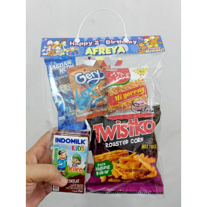 

✨ EFILARO ✨ Hampers Snack Birthday/ Spider Mesh Korean Jaring / Wrapping