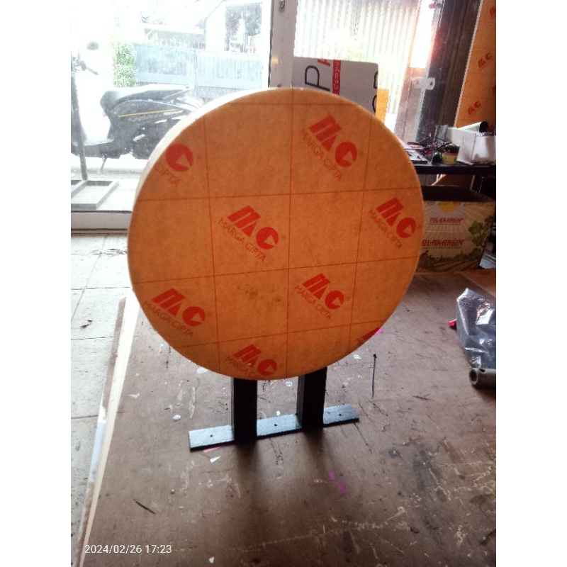 Neon Box Bulat Polos Diameter 60 cm