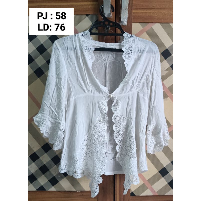 Preloved kebaya modern putih