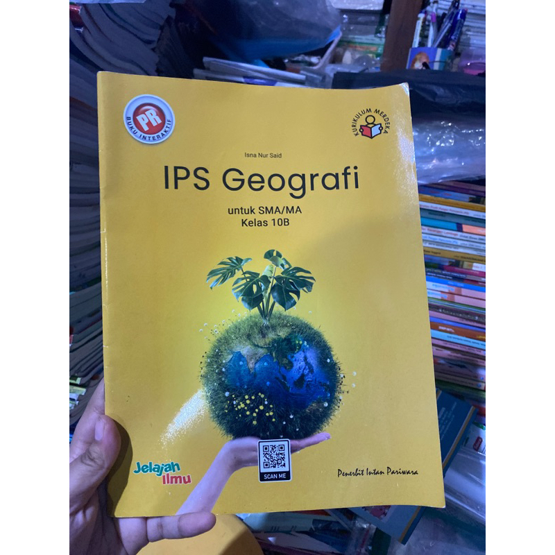 PR buku interaktif Ips geografi sma kelas 10B intan pariwara