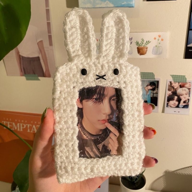 

Miffy Nijntje KPOP PC Photocard Holder Crochet ID Card Lanyard Holder Rajut Dompet ID Card Dompet Kartu Gantungan Name Tag Kalung Tempat Gantungan IDcard Rajutan Korea | Svt Twice Blackpink Exo New Jeans