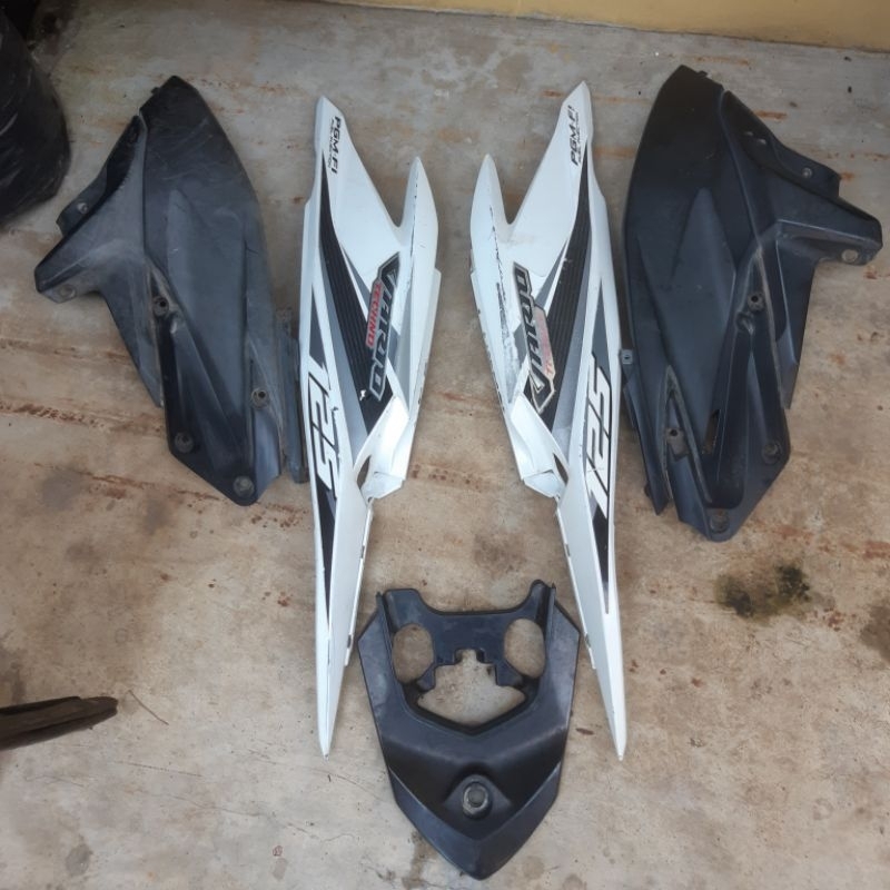 cover body belakang set honda vario 125 lama old original KZR