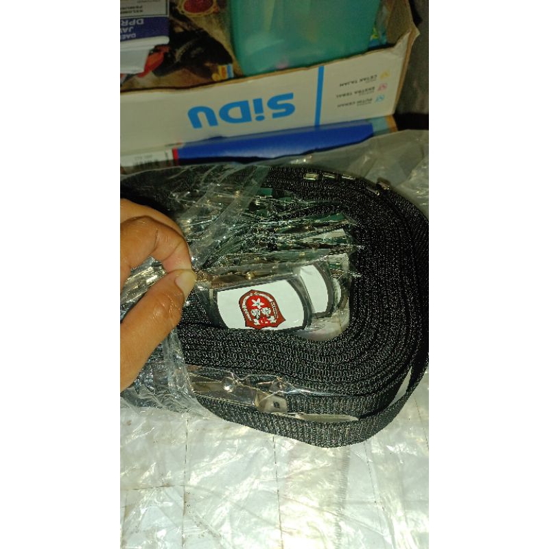 

ikat pinggang SD