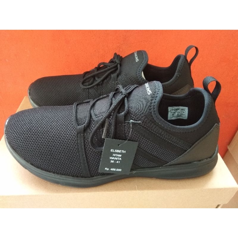 Sepatu Tomkins ELSBETH hitam untuk wanita