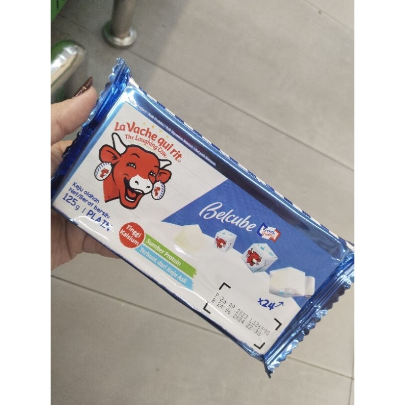 

Belcube Cheese Plain 125gr Keju kotak MPASI anak