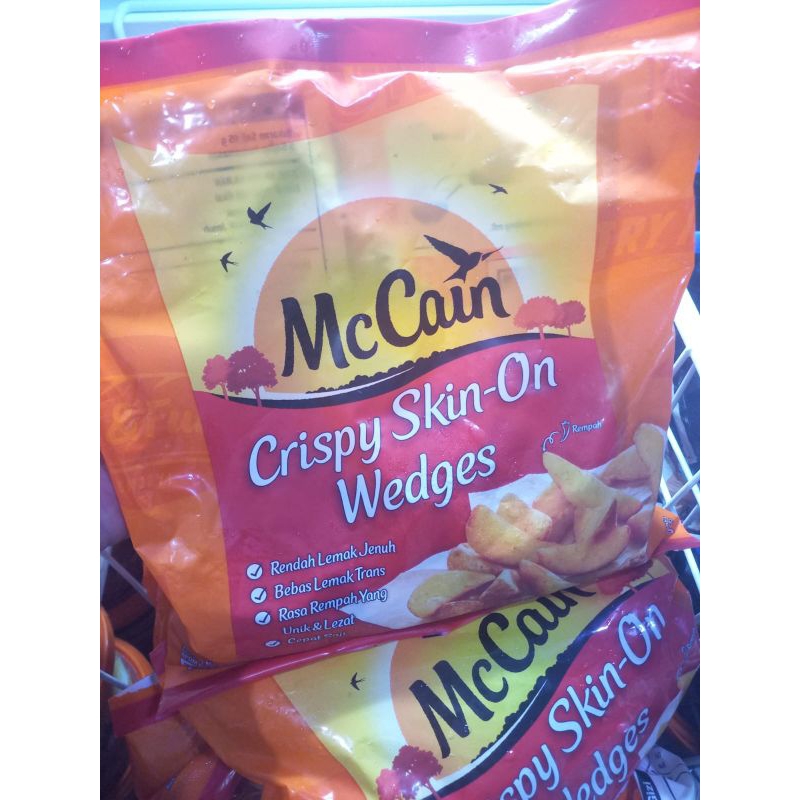 

Mc Cain Crispy Skin - On Wedges (Fries Frozen) 400gr/pack