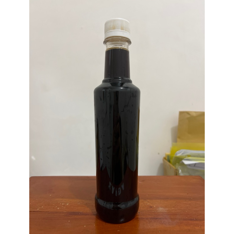

MADU KLANCENG HITAM 350ml BOTOL POLOS
