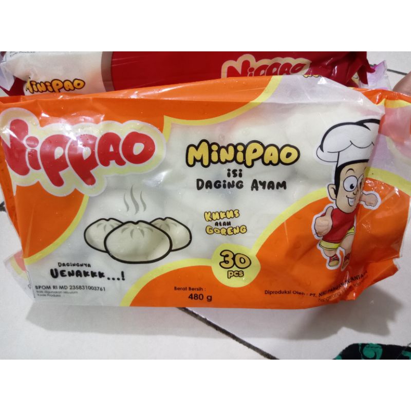 

Mini bakpau isi daging ayam