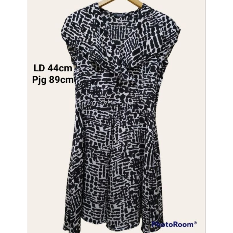 preloved branded original WANKO silk midi dress