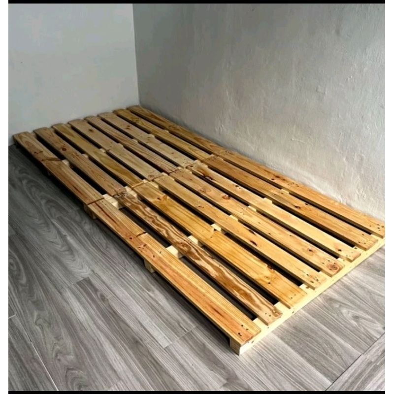 Dipan palet jati mahoni