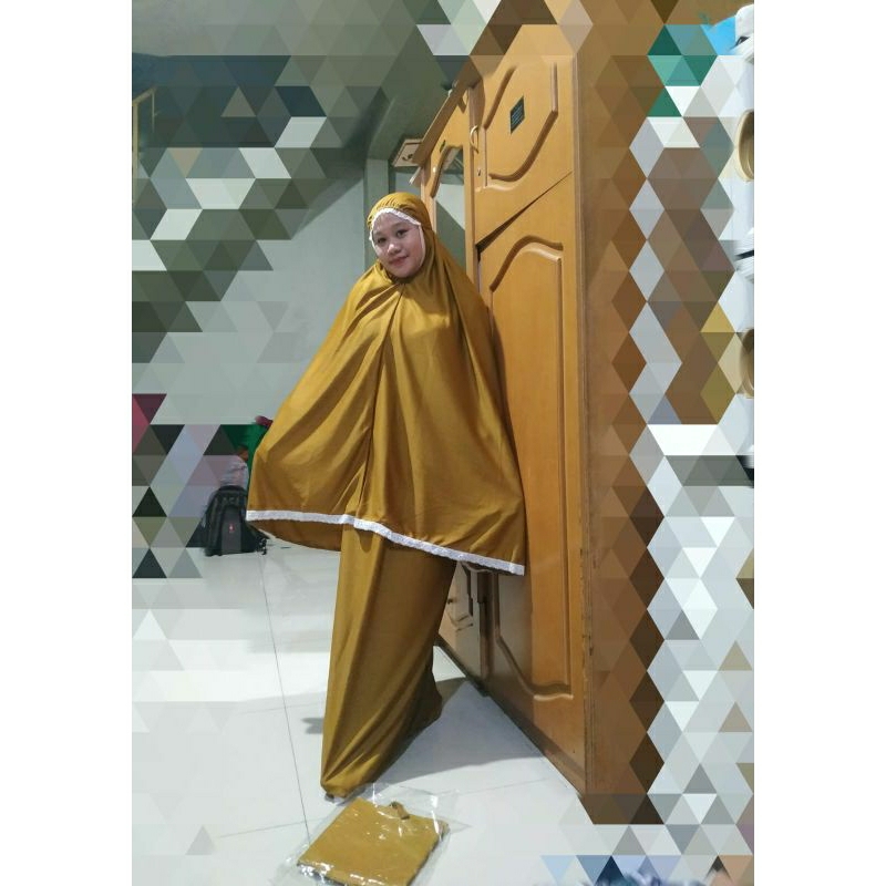 Mukenah Traveling