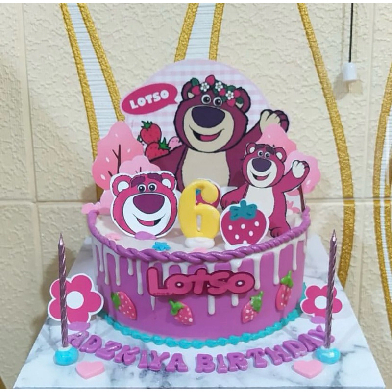 

Pinata cake lotso