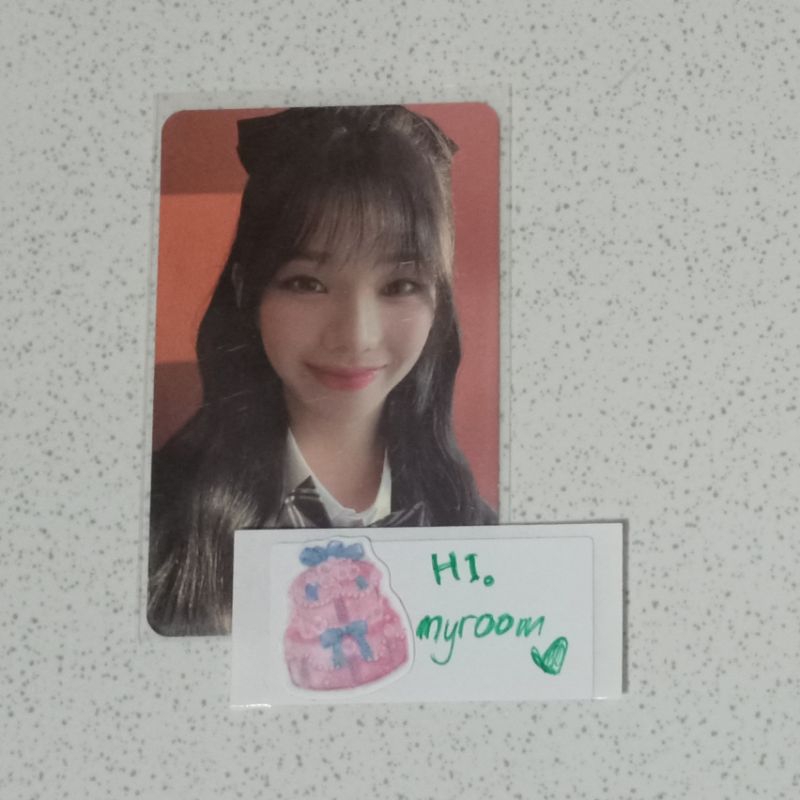 karina pob warner us my world photocard