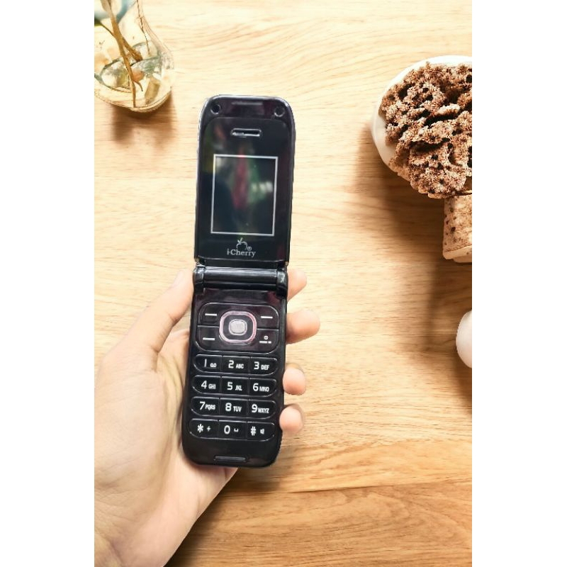 HANDPHONE FLIP ICHERRY C218 APOLO DUAL SIM CAMERA FM RADIO MP3 BLUETOOTH FLIP MODEL
