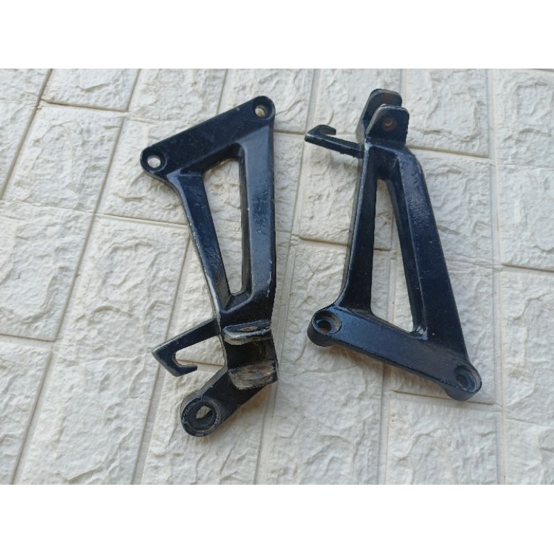 Step CBR OLD POST STEP BELAKANG HONDA CBR OLD