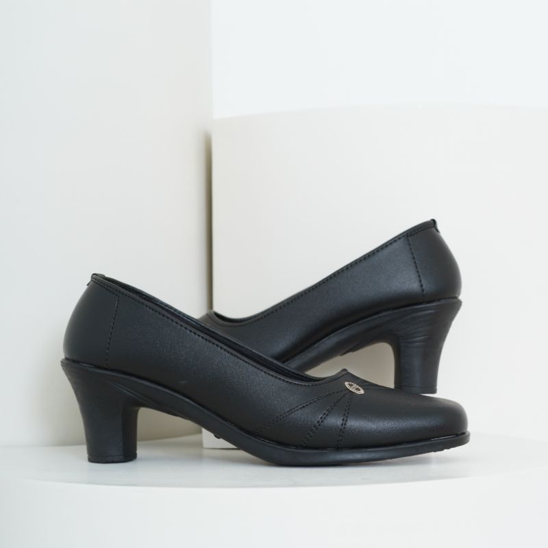 PROMO Sepatu Pantofel Wanita Hak 7 Cm High Heels Formal Kerja Hitam