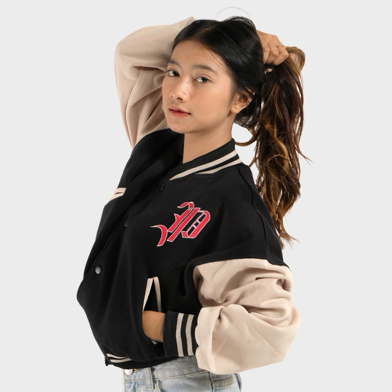 PHOMPPHIESS Jacket Varsity Crop Oversize Jaket Baseball Crop