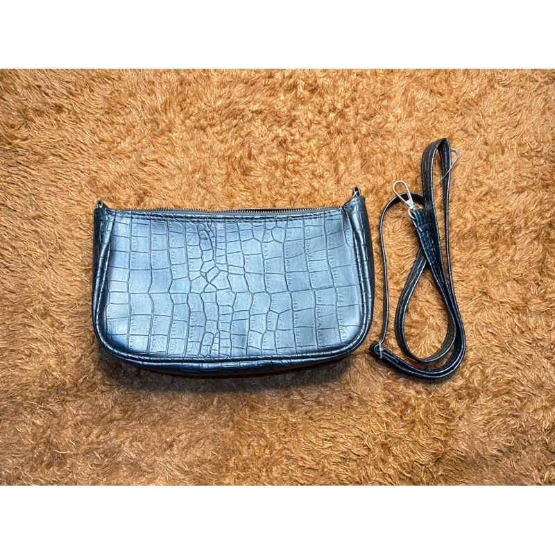 [Preloved] Sling bag wanita