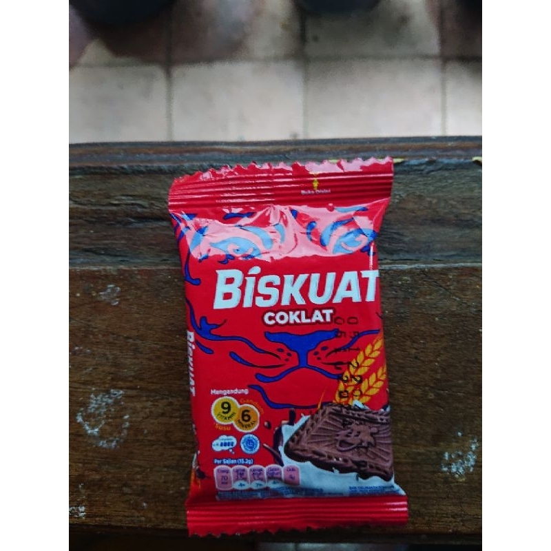 

BISKUAT BISKUIT SUSU RENCENG 10bks RENTENG RASA COKLAT / ORIGINAL