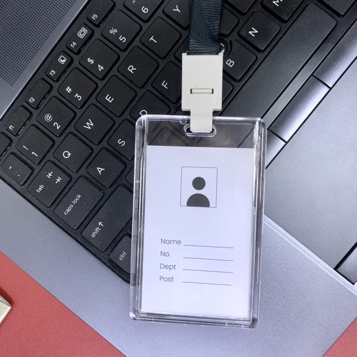 

Name Tag Id Card Holder Acrylic Set Tali Akrilik Bening Transparan B1 Double Side