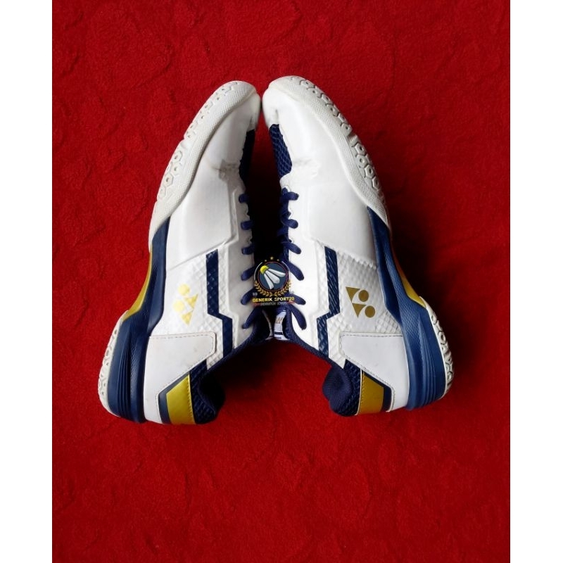 SEPATU BADMINTON YONEX SHB 610 ORIGINAL