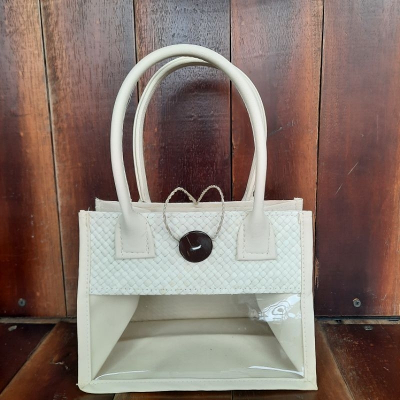 

Tas hampers pandan mika- tutup kancing batok - tas parcel idul fitri