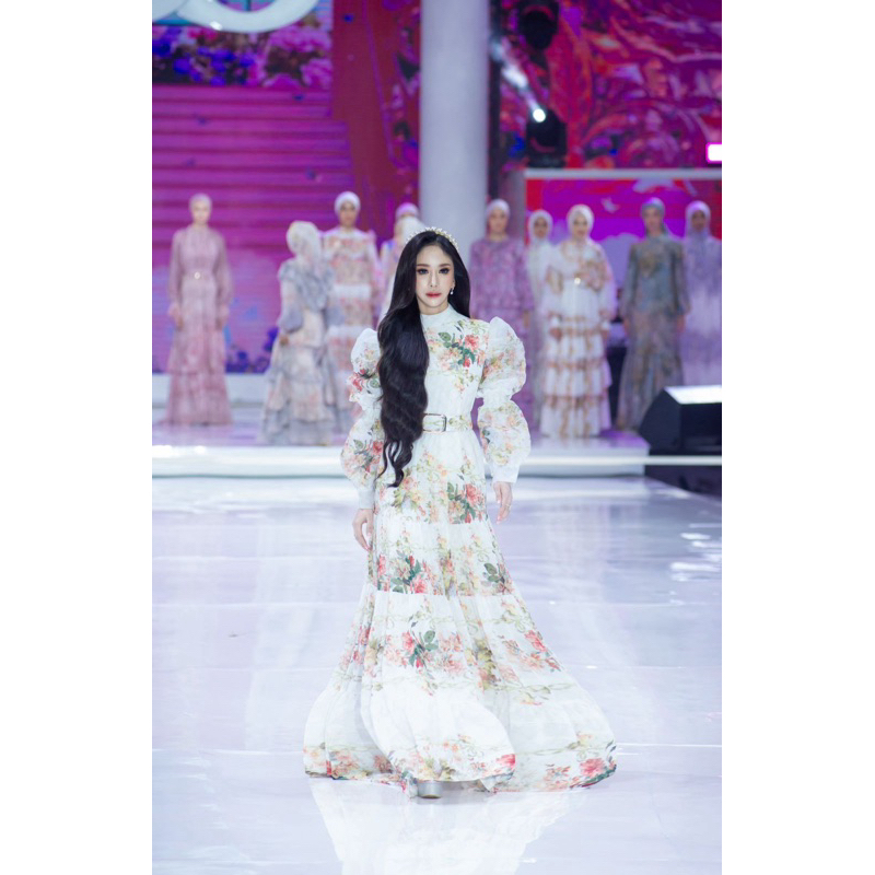 Dress set aprisdevita fashion show by SHELLASAUKIA baju lebaran terbaru