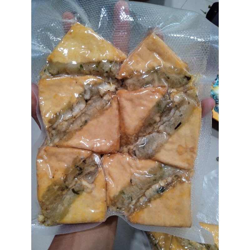

TAHU ACI JUMBO KHAS TEGAL VACUM SETENGAH MATENG FREBESEK