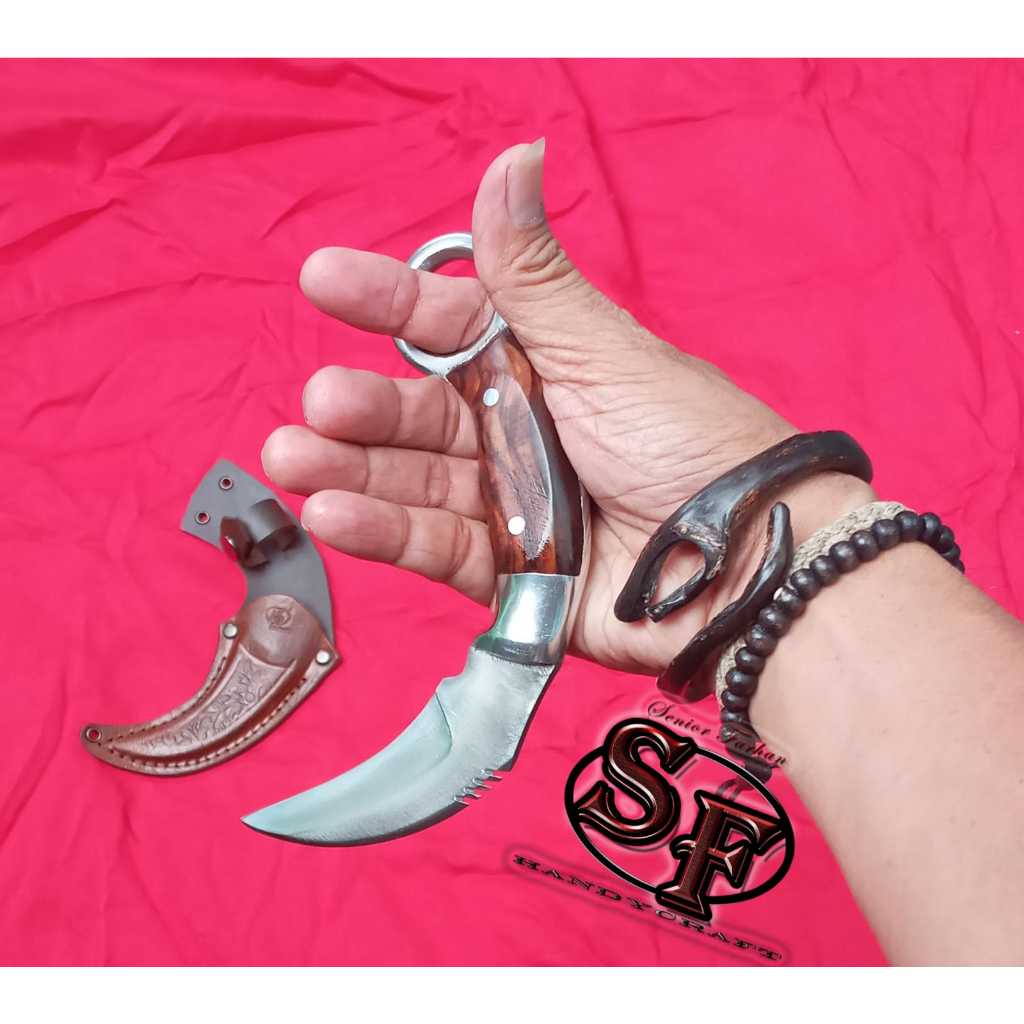 Kerambit Silat Minang.