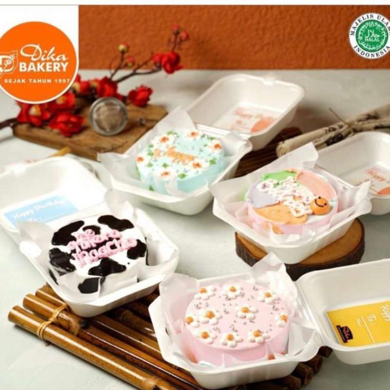 

Bento Cake Premium Custom Dika Bakery