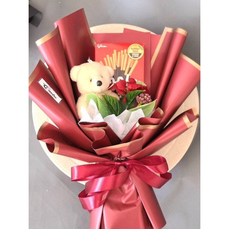 

Buket snack poky boneka wisuda ulang tahun kado