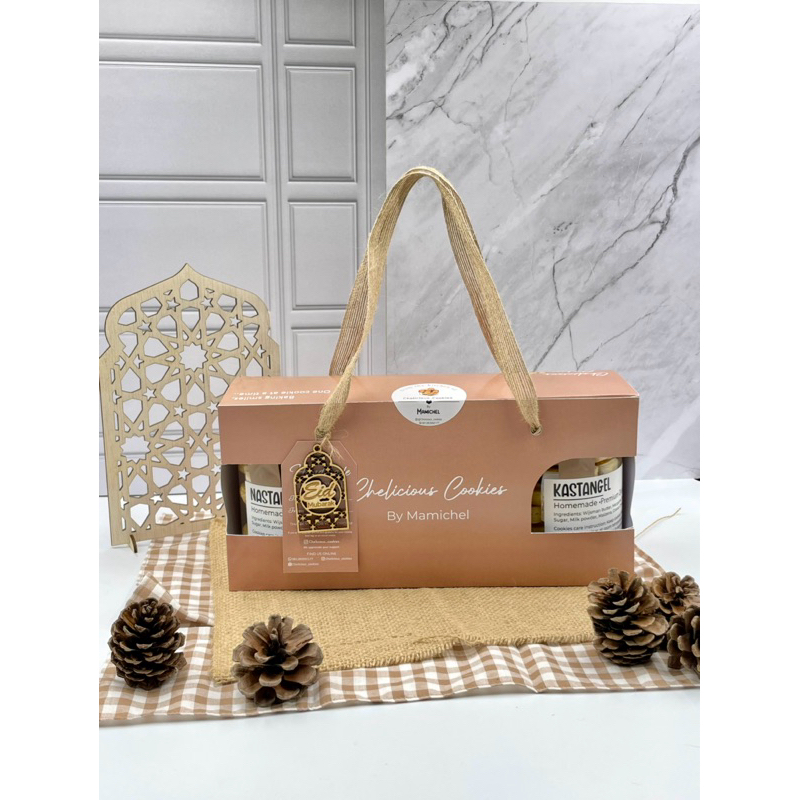 

Hampers Idul Fitri •Nastar,Kastangel,Putri salju•