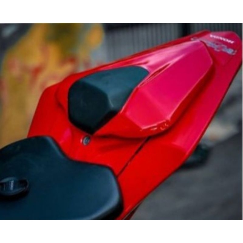 Single seat honda CBR150R