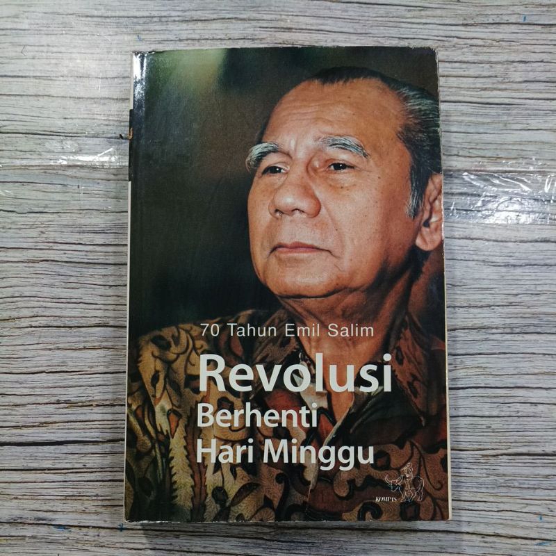 70 Tahun Emil Salim Revolusi Berhenti Hari Minggu