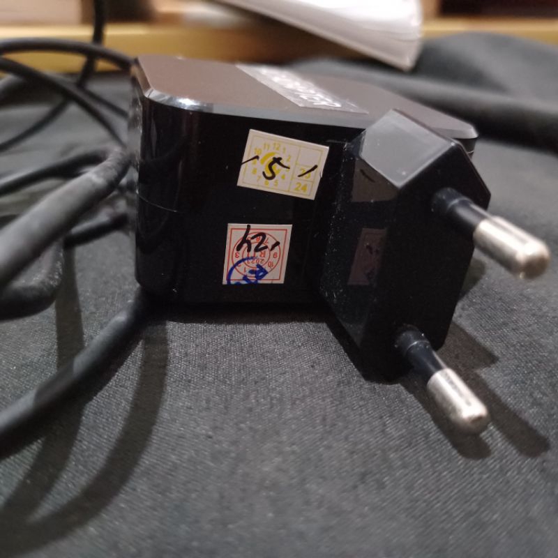 Charger Adapter Laptop Asus, pemakaian pribadi 100%